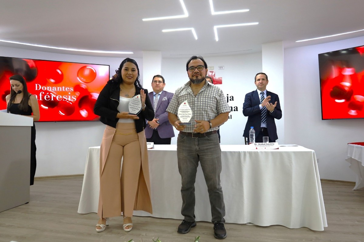 Reconocimiento nacional a donantes voluntarios en el Día Mundial del Donante de Sangre